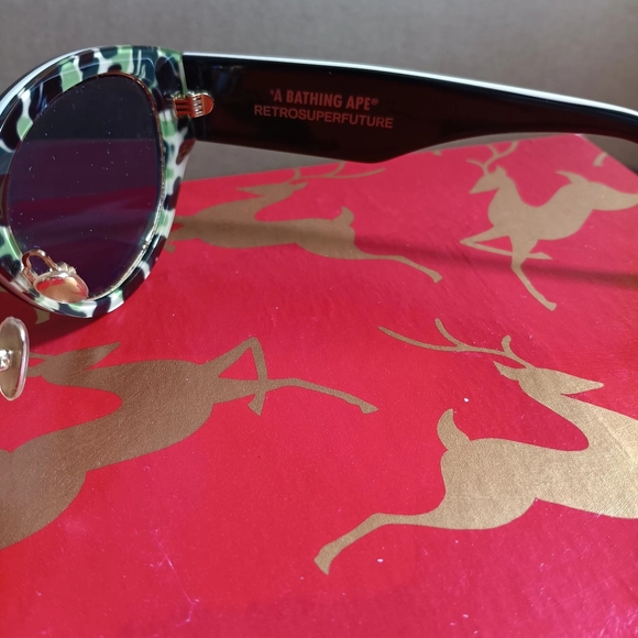 RETROSUPERFUTURE A BATHING APE CAMO UNISEX SUNGLASSES - Picture 16 of 16